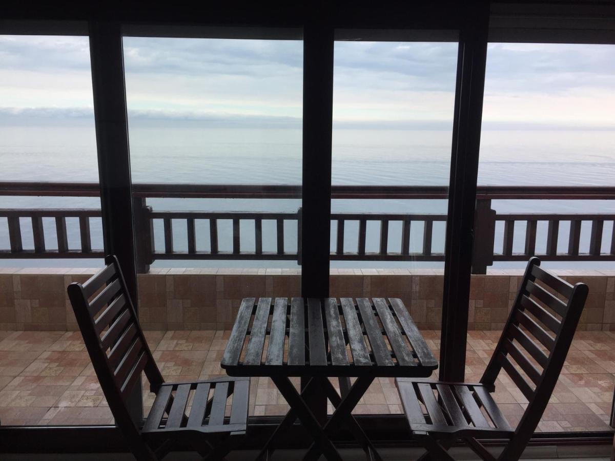 Deep Blue Guest House Sozopol Bagian luar foto